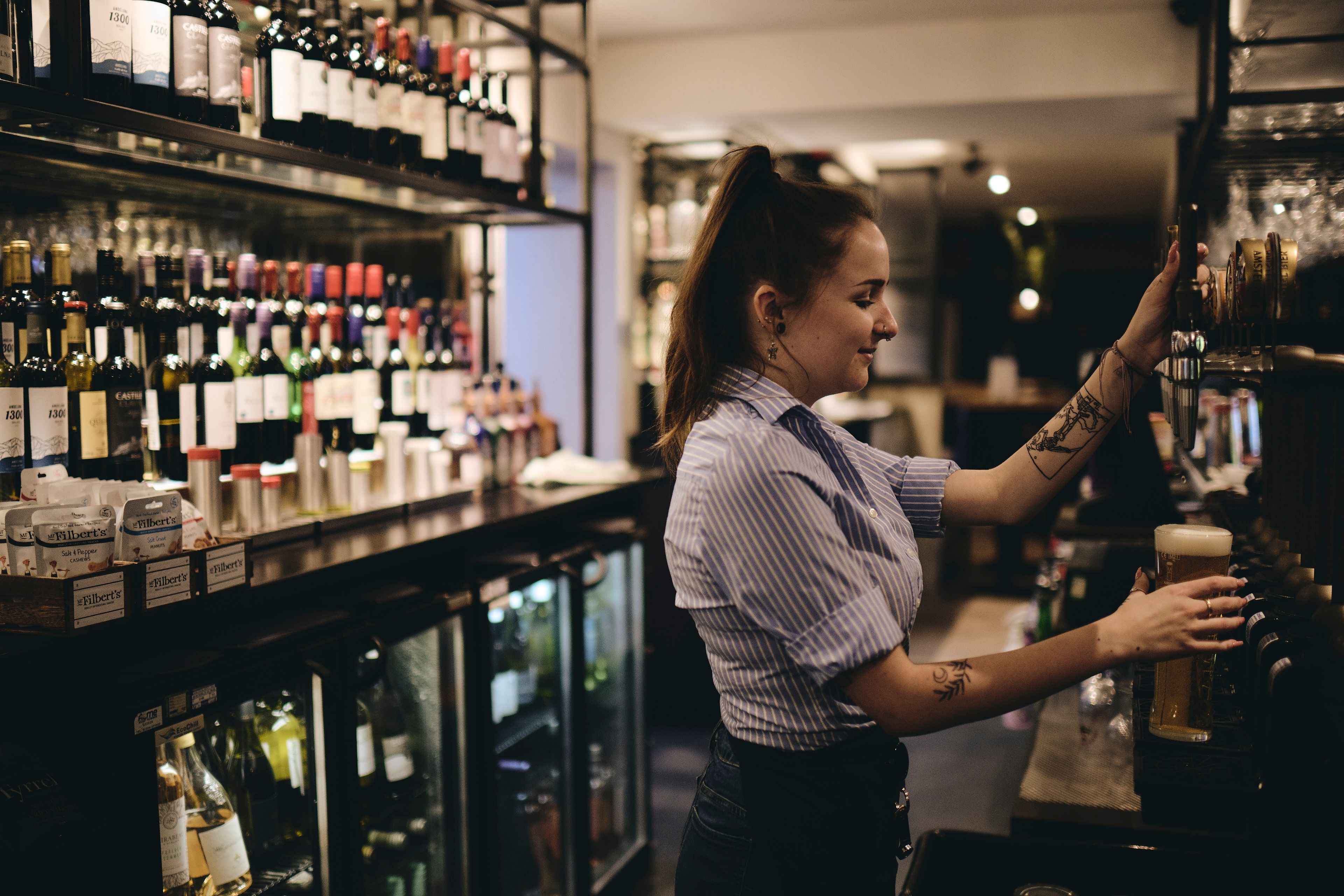 Join the team at The Mast & Rigging